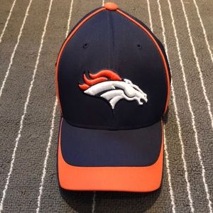Denver Broncos flex hat